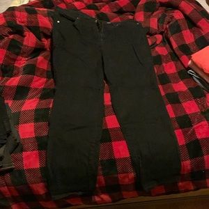 Gloria Vanderbilt jeans